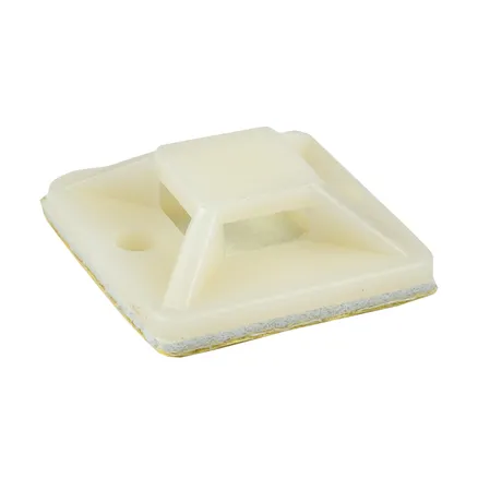 Площадка самоклеящаяся (30x30мм.) белая (100шт.) EKF (plc-30x30)