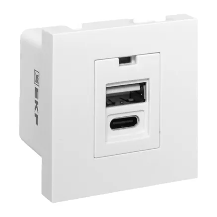 Розетка USB A+C, 2.1А, 2 гнезда, без индикатора, белая EKF (E2MR2-21USB-10-AC)