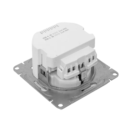Механизм розетки с USB-A+С - 2шт, 16А, с заземлением, со шторками, белый Эпика EKF