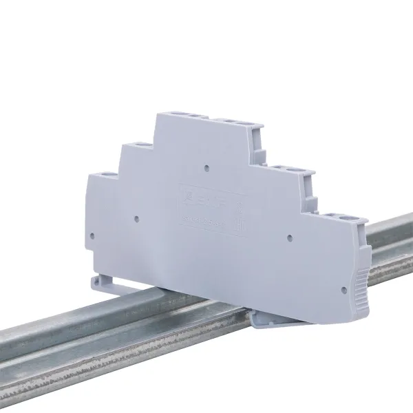 Заглушка для тройной ST-2.5 серая EKF