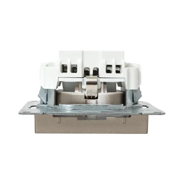 Механизм розетки, 16А, с заземлением, со шторками, шампань Эпика EKF