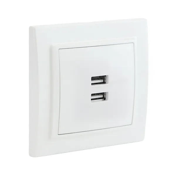 Минск Розетка USB 2-местная СП 2,1А белая EKF