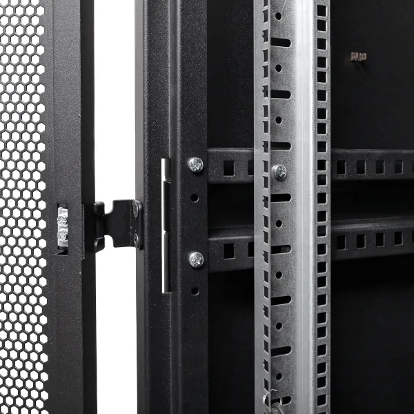 Шкаф напольный 19" TERACOM PRO 42U 600x1000 мм двери перфорированная с замком-ручкой и перфорированная чёрный