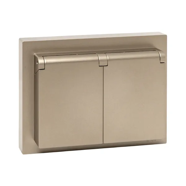 Механизм розетки двойной, 16А, IP44, с заземлением, со шторками, с рамкой, с крышками, шампань Эпика EKF