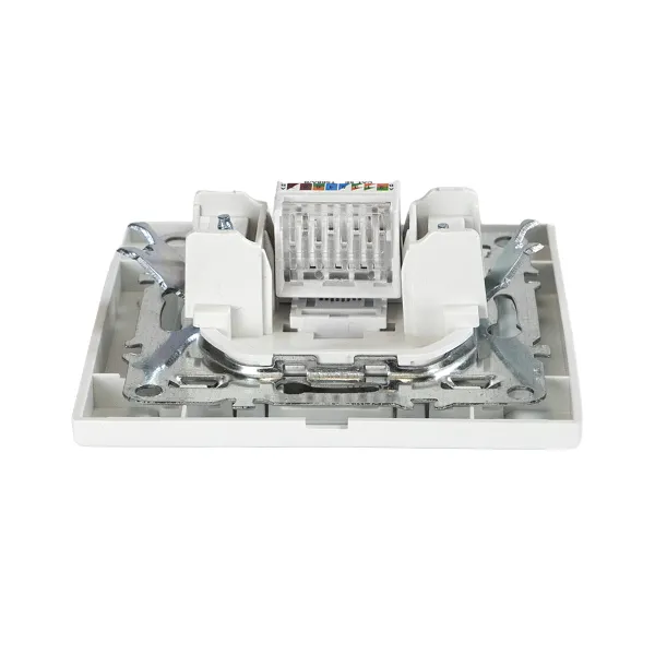 Минск Розетка RJ-45 1-местная СП белая EKF
