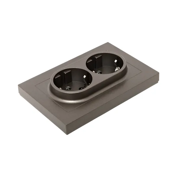 Механизм розетки двойной, 16А, с заземлением, со шторками, с рамкой, мокко Эпика EKF