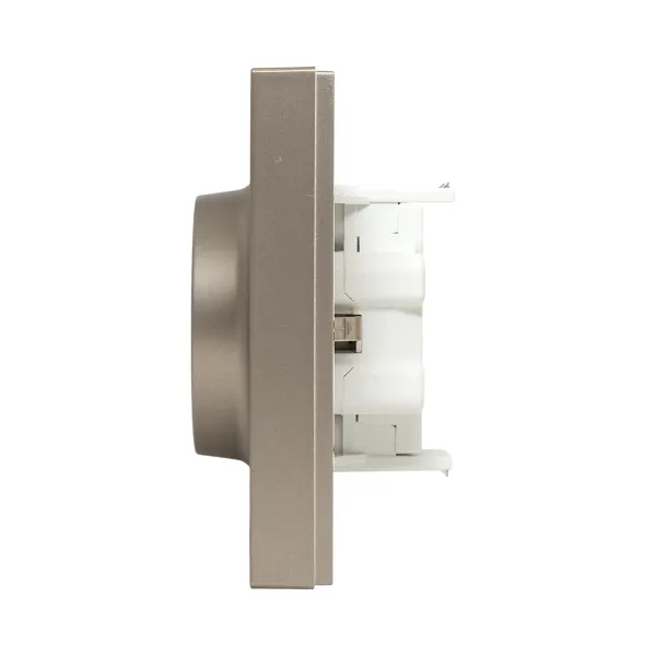 Механизм розетки двойной, 16А, с заземлением, со шторками, с рамкой, шампань Эпика EKF