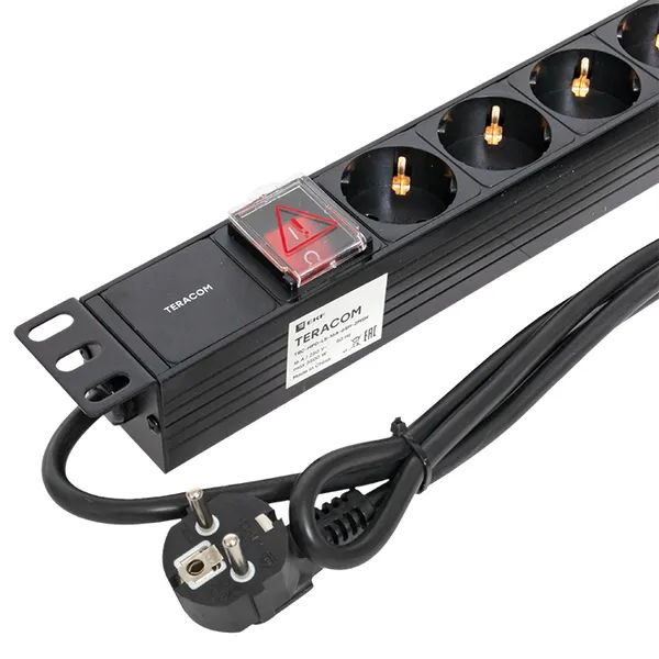 Блок розеток PDU TERACOM 19" 1U 16А/250В 6 розеток Schuko с выключателем шнур питания длиной 2 метра сечение 3x1,5 мм2 вилка Schuko корпус пластик черный