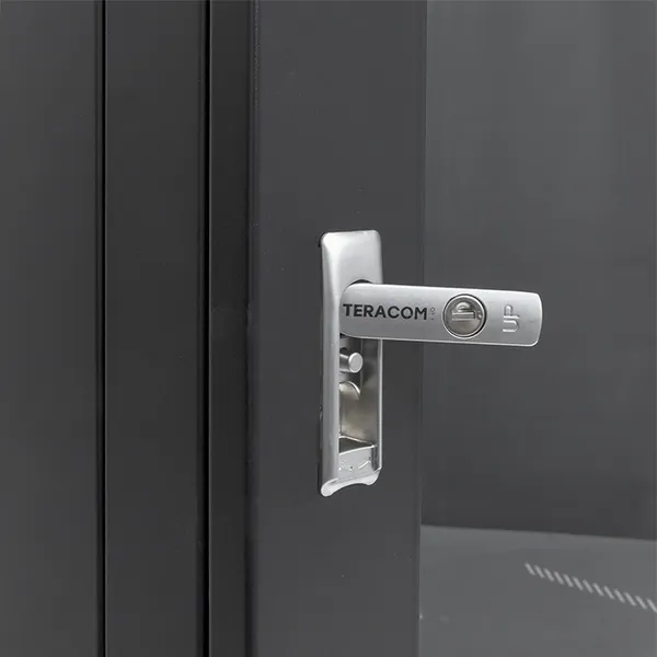 Шкаф настенный 19" TERACOM PRO 12U 600х450 мм дверь стеклянная с замком-ручкой чёрный