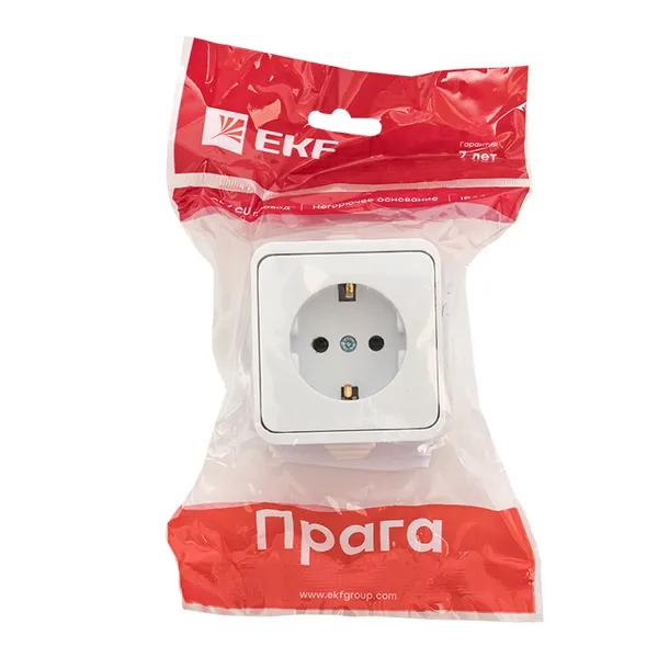 Прага Розетка 1-местная 16А с заземлением IP44 белая EKF
