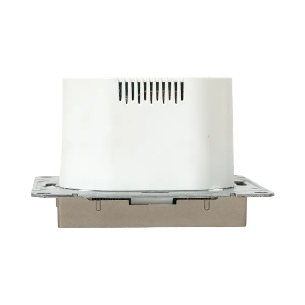 Механизм розетки с USB-C - 2шт, 16А, с заземлением, со шторками, шампань Эпика EKF